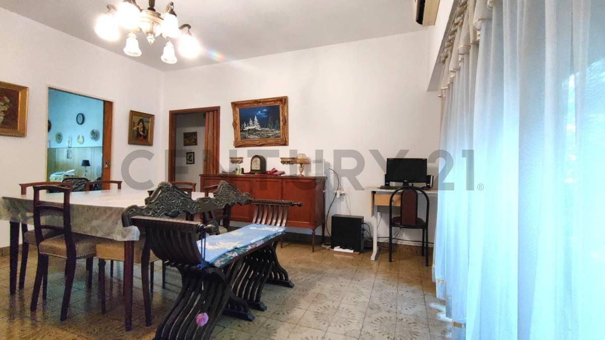 VENTA PH 3 AMBIENTES, PATIO Y TERRAZA EN CIUDADELA