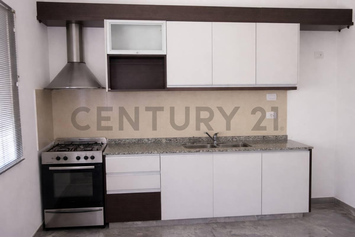 Foto de Impecable Triplex 5 Ambientes con Playroom y Cochera en Ubicación, imagen 4