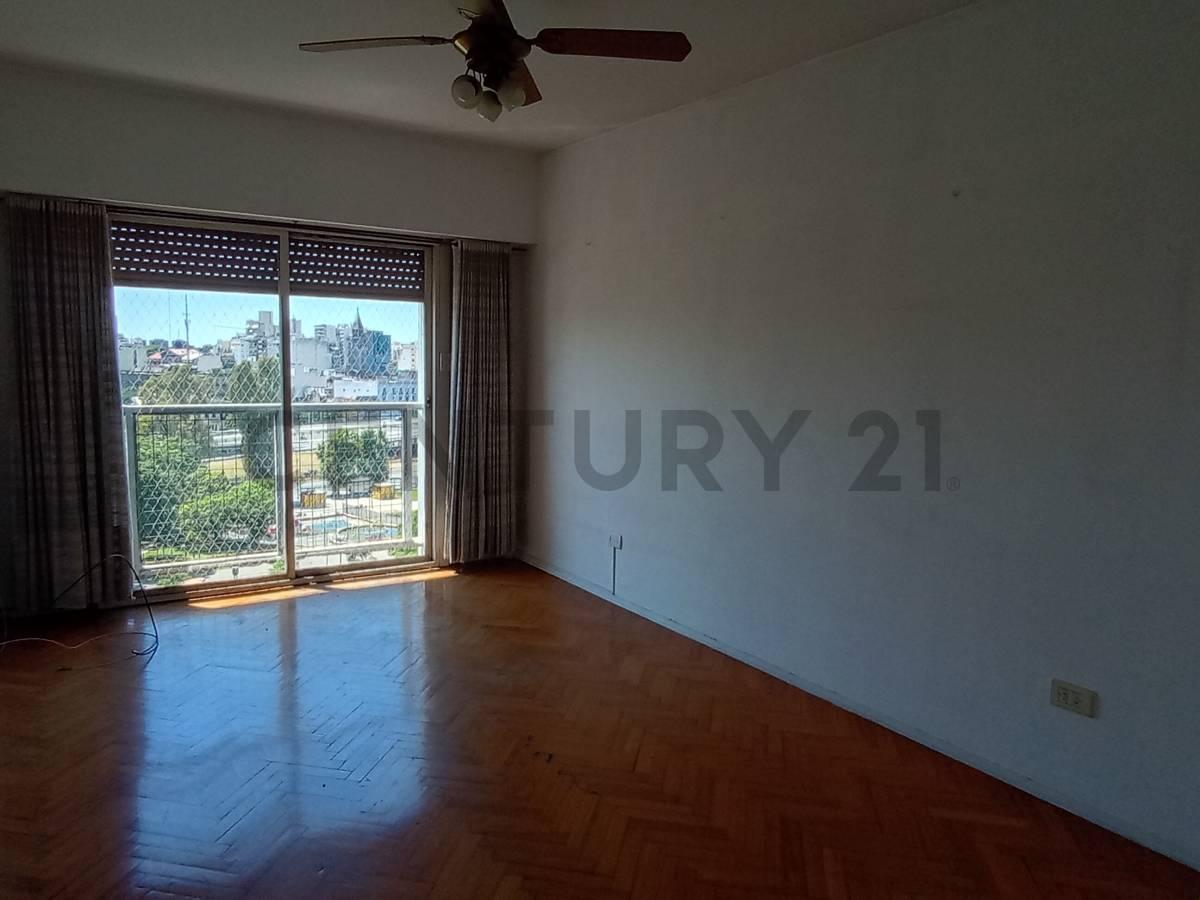 Alquiler Departamento Tres Ambientes Plaza Constitucion