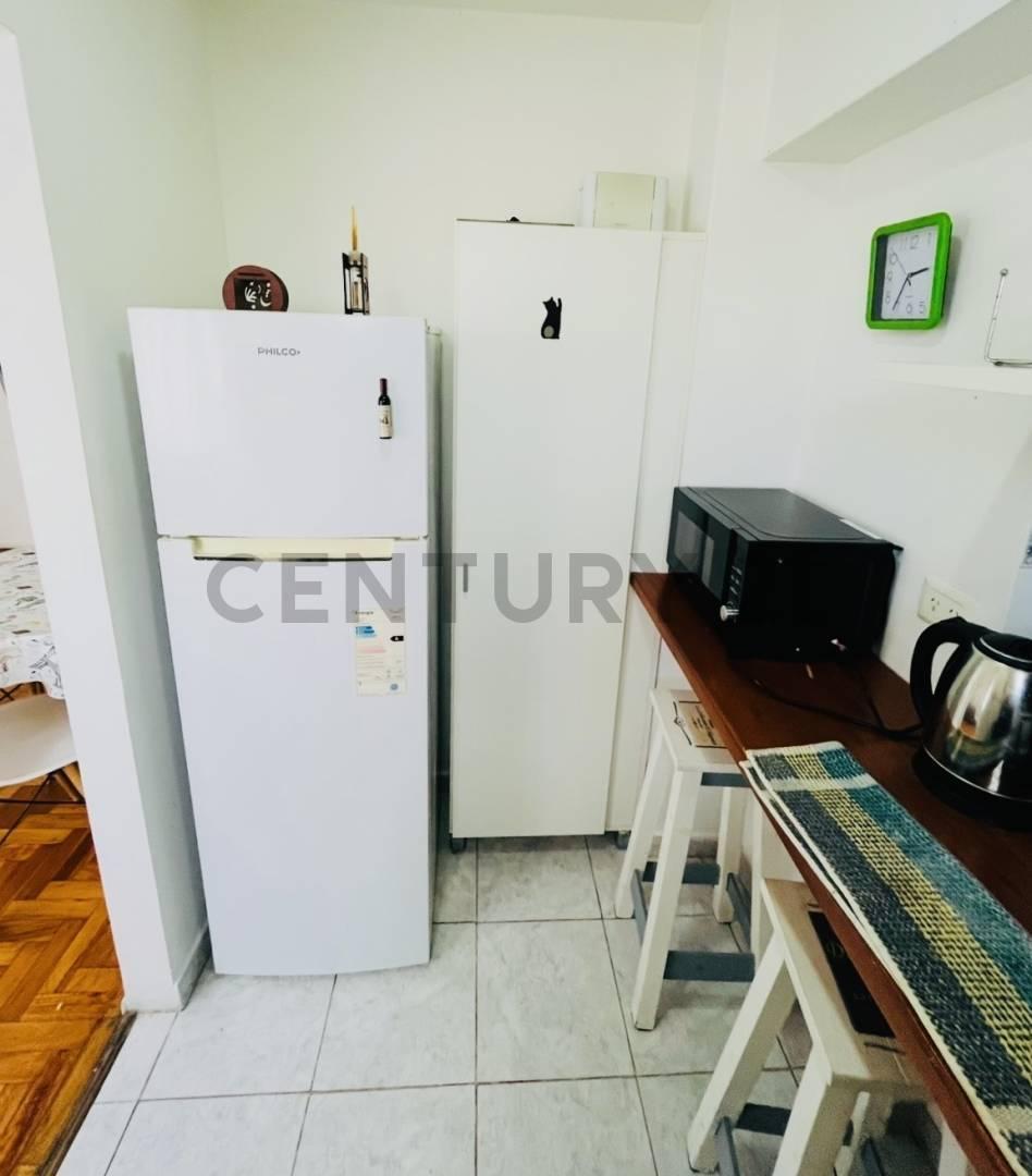 Foto de ALQUILER DEPTO. 2 AMBIENTES, CABA - APTO PROFESIONAL, imagen 1
