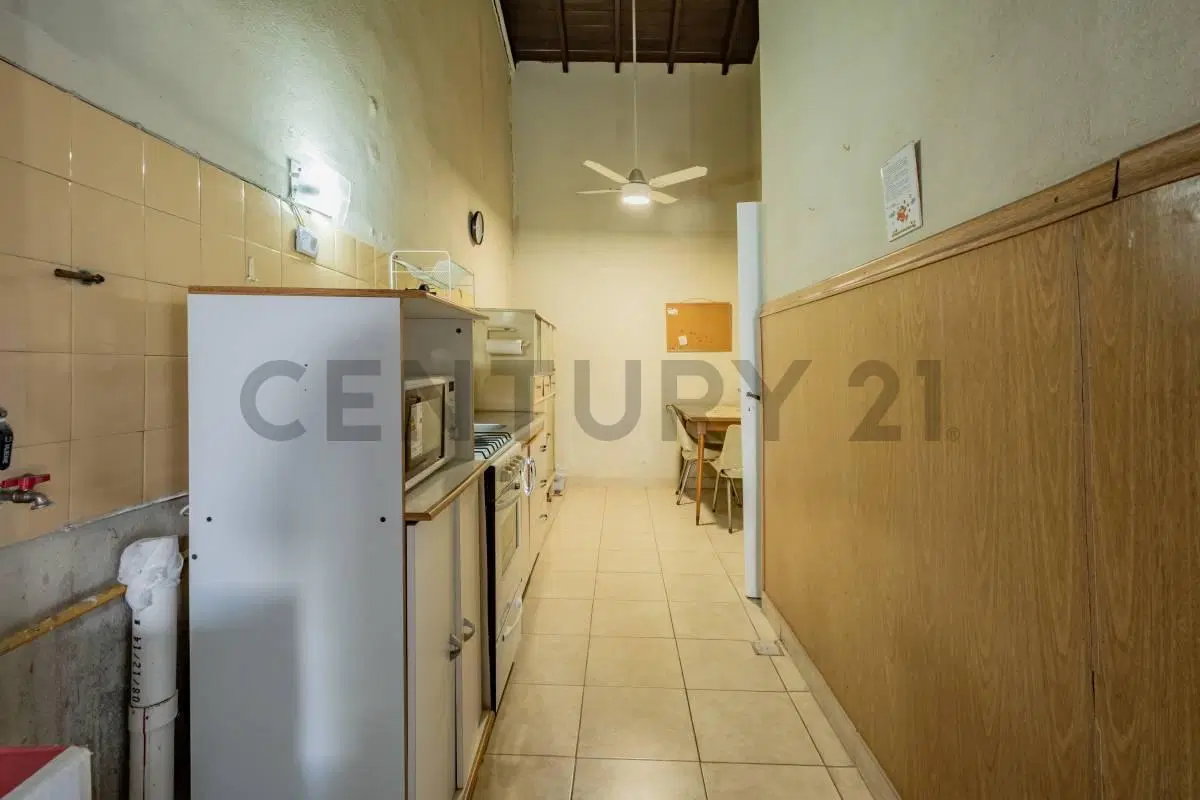 VENTA CASA 4 AMBIENTES CON COCHERA, PATIO, JARDÍN Y BAULERA – VILLA ADELINA | VICENTE LÓPEZ 3
