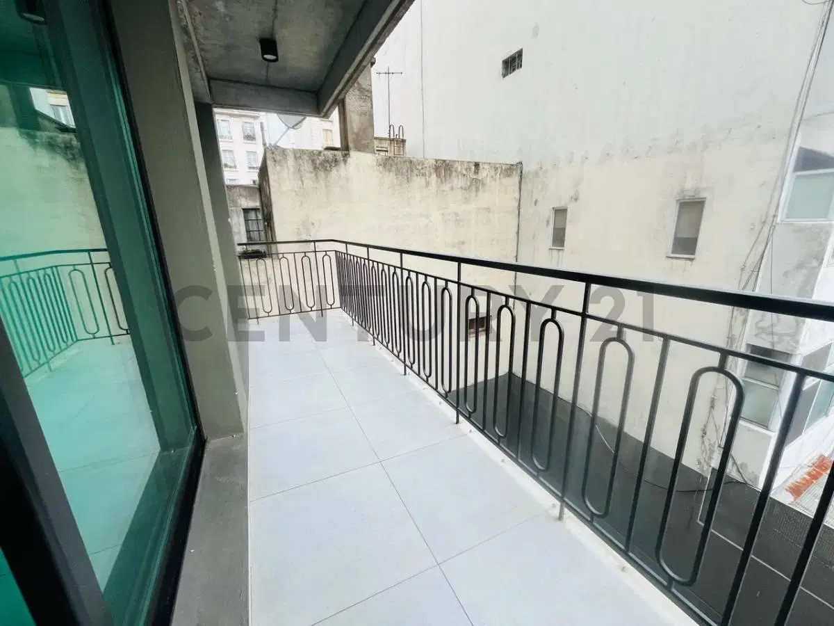 Moderno 2 Ambientes con Balcón, Vestidor y Amenities en el Corazón de San Telmo – Apto Crédito 3