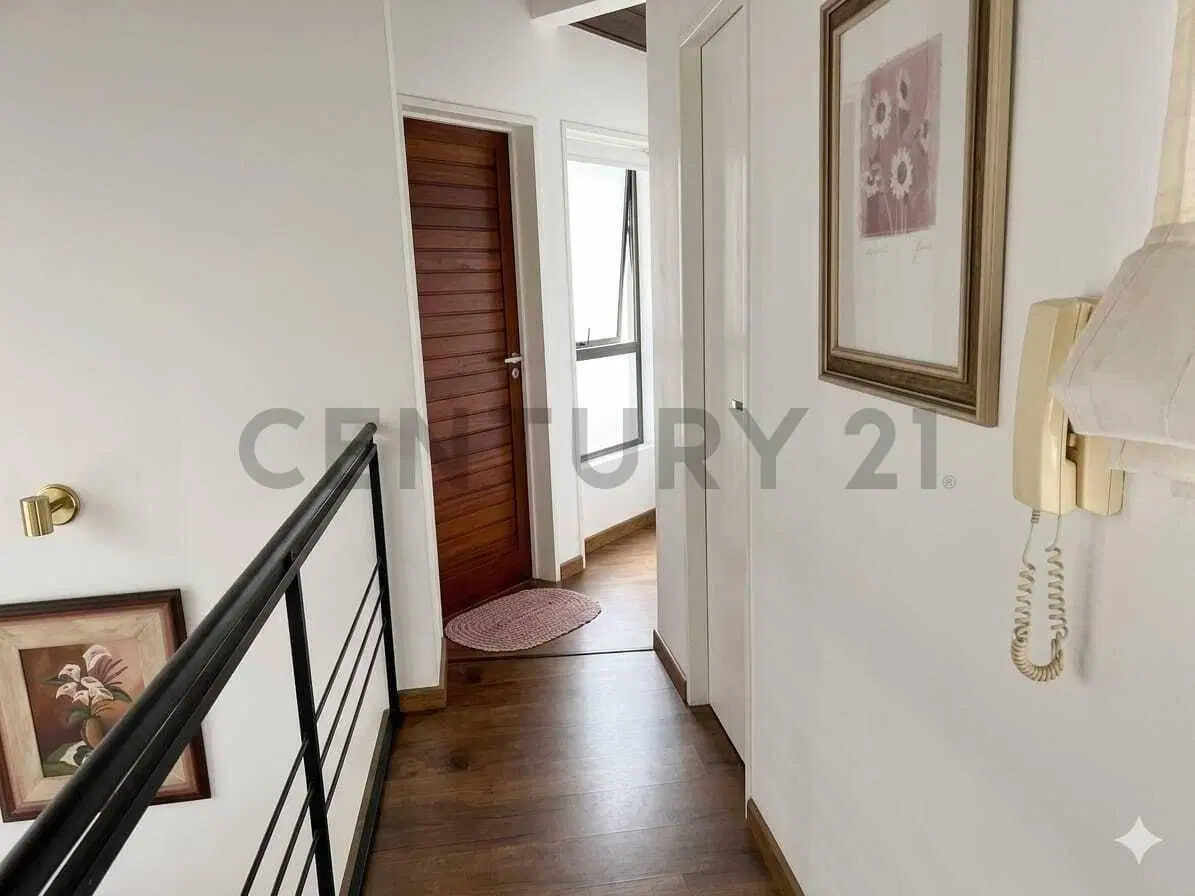 VENTA/PERMUTA CASA 4 AMB. HURLINGHAM 5