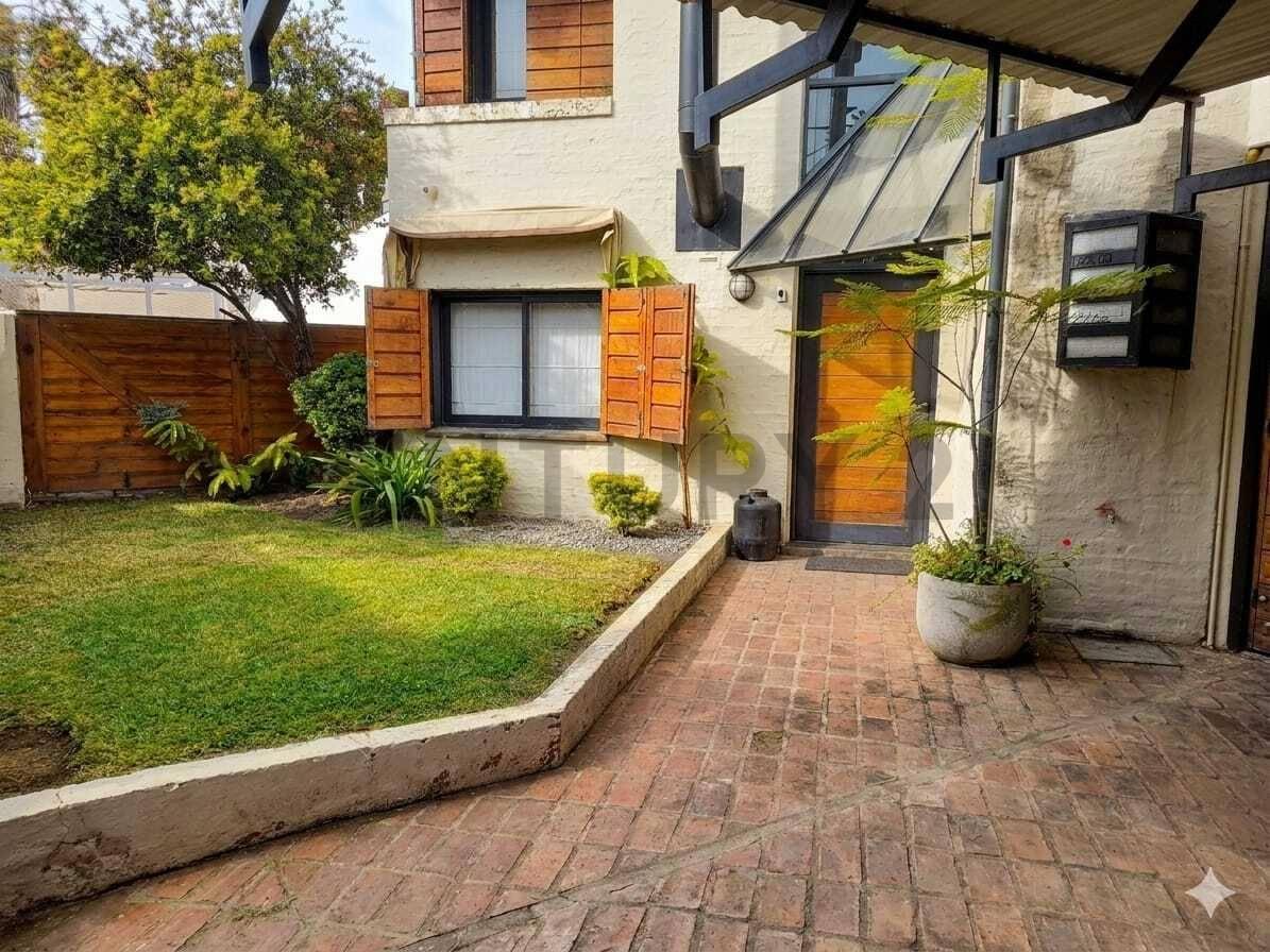 VENTA/PERMUTA CASA 4 AMB. HURLINGHAM