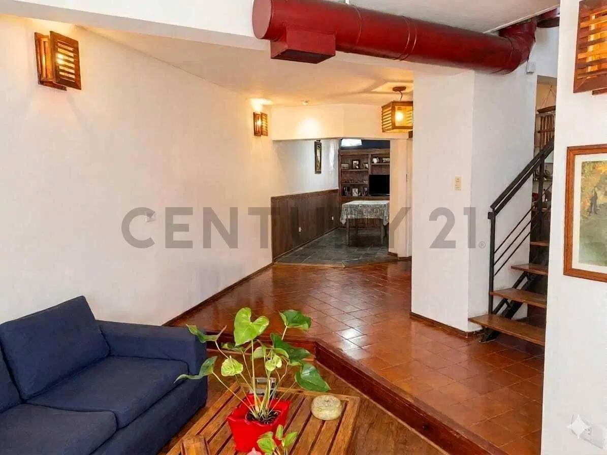 VENTA/PERMUTA CASA 4 AMB. HURLINGHAM 4