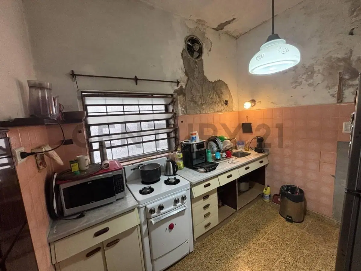 VENTA CASA 4 AMBIENTES EN VENTA EN POLVORINES – EXCELENTE UBICACIÓN SOBRE ZONA COMERCIAL 5