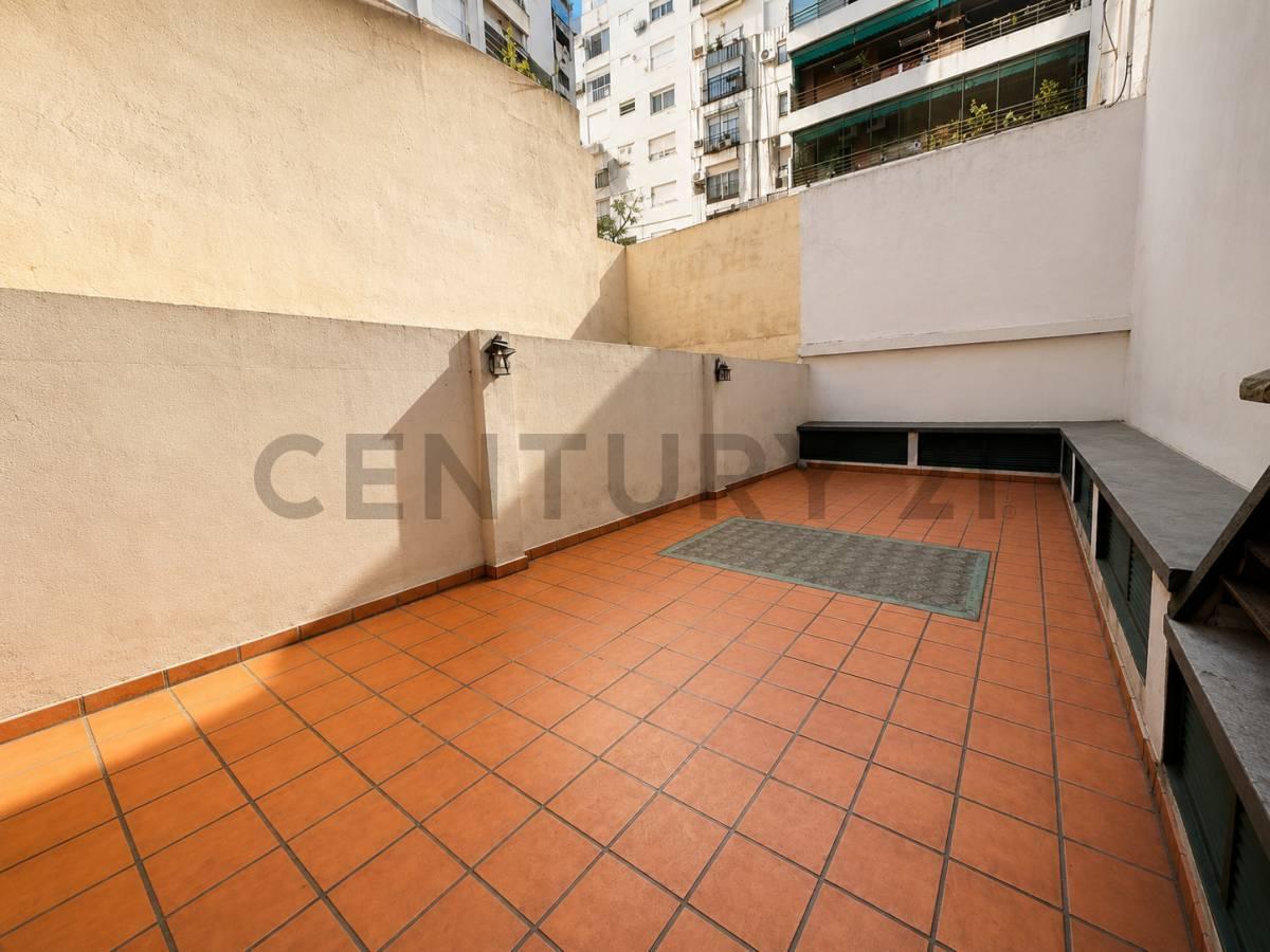 Foto de VENTA DEPARTAMENTO 3 AMBIENTES + DEPENDENCIA EN RECOLETA, imagen 4
