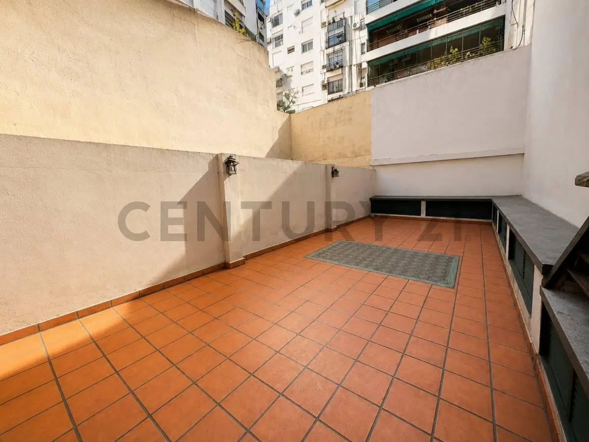 VENTA DEPARTAMENTO 3 AMBIENTES + DEPENDENCIA EN RECOLETA 4