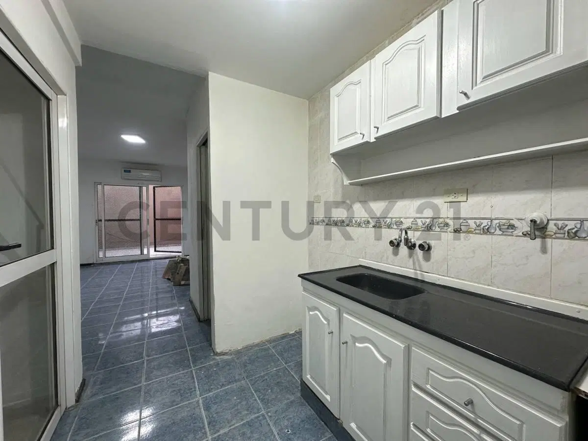 EN VENTA PH 3 ambientes con patio en Monte Chingolo 5