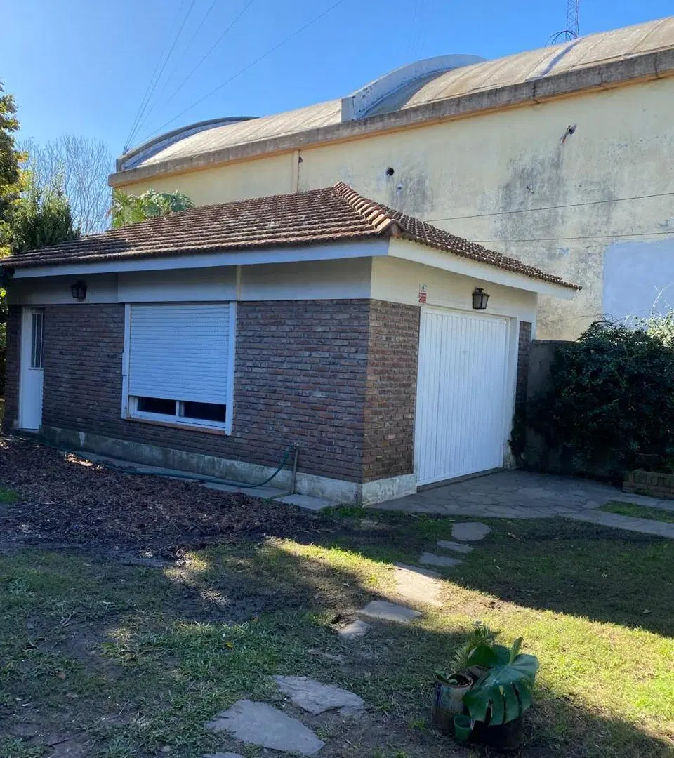 VENTA LOTE 930M2 CON CASA  4 AMBIENTES– IDEAL COMPLEJO, GALPÓN O INVERSIÓN 3