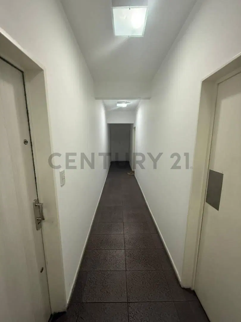 VENTA DEPARTAMENTO 3 AMBIENTES EN ESQUINA CON BALCÓN – EXCELENTE UBICACIÓN Y LUMINOSIDAD 4