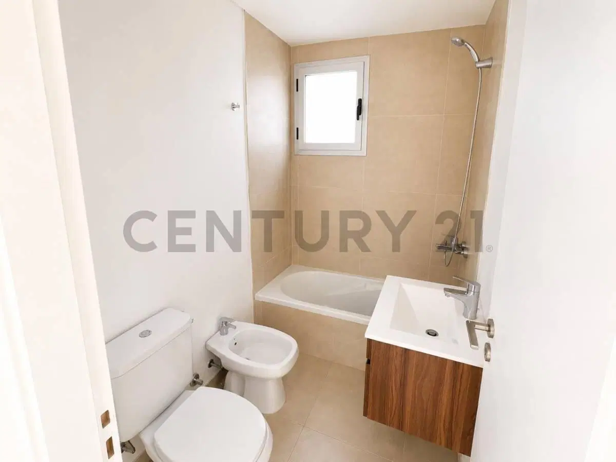 DEPARTAMENTO 4 AMBIENTES A ESTRENAR EN LAGOON PILAR 5