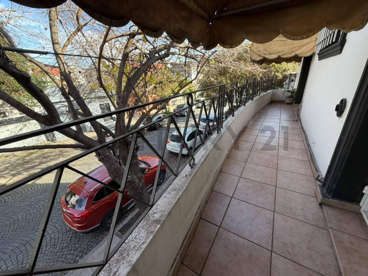 Foto de VENTA PH 3 AMBIENTES CON BALCON, TERRAZA Y QUINCHO - VILLA SANTA RITA, imagen 2