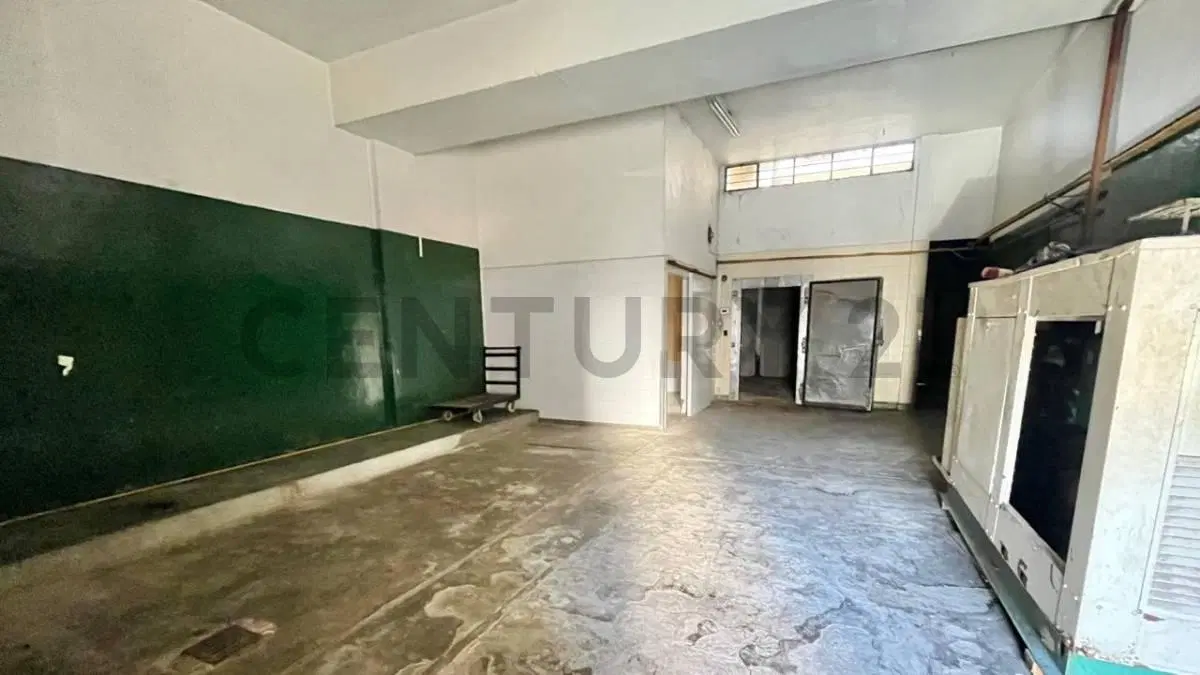 VENTA GALPON , HURLINGHAM 2
