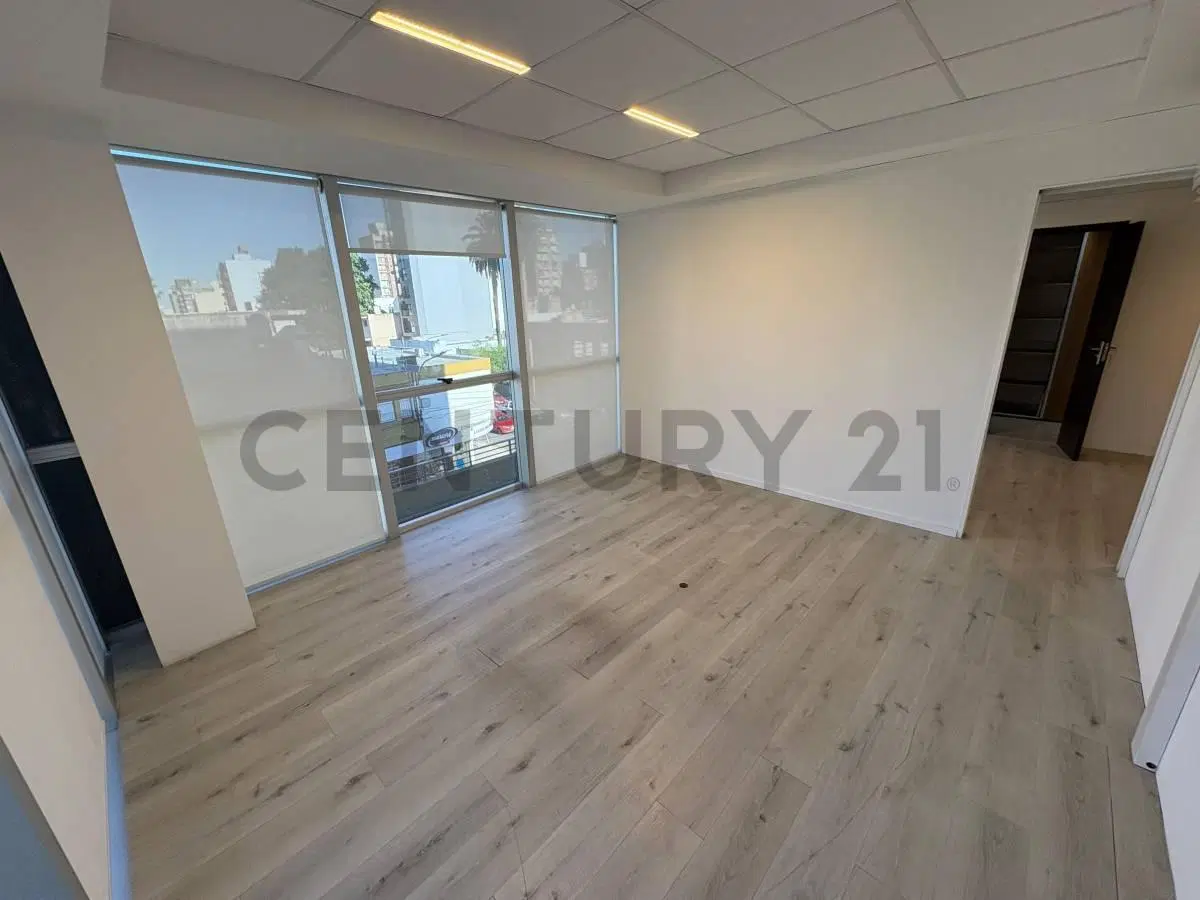 Venta 2 oficinas en pleno centro de Moron -Ed.Moron Premium 8
