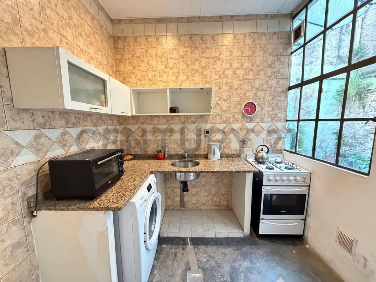 Foto de VENTA PH 3 AMBIENTES CON PATIO SIN EXPENSAS - BARRACAS, imagen 4