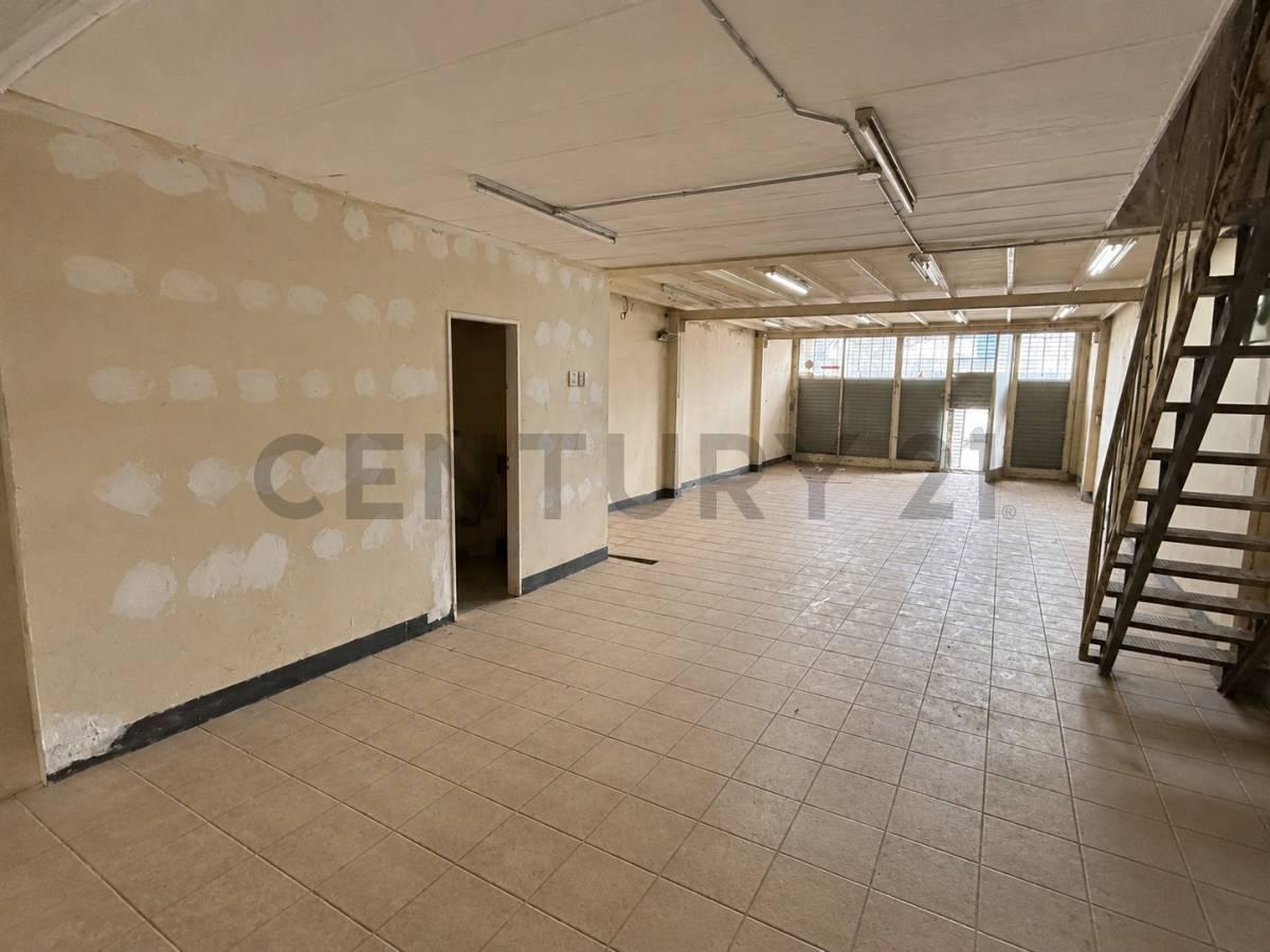 Foto de VENTA IMPORTANTE PROPIEDAD LOTE/CASA/LOCALES EN SAN MIGUEL, imagen 1