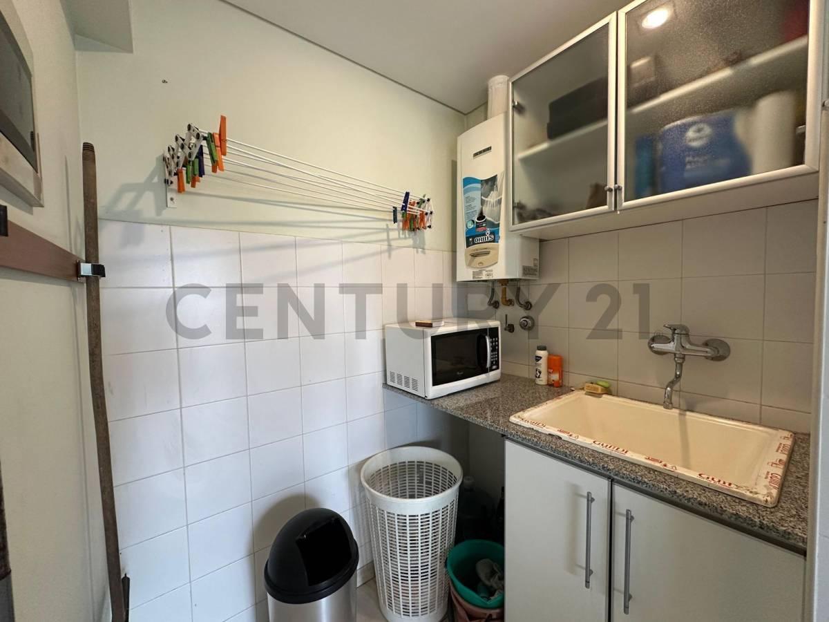 Foto de VENTA DEPARTAMENTO 2 AMB - ZONA NUEVO PUERTO MADERO, imagen 2