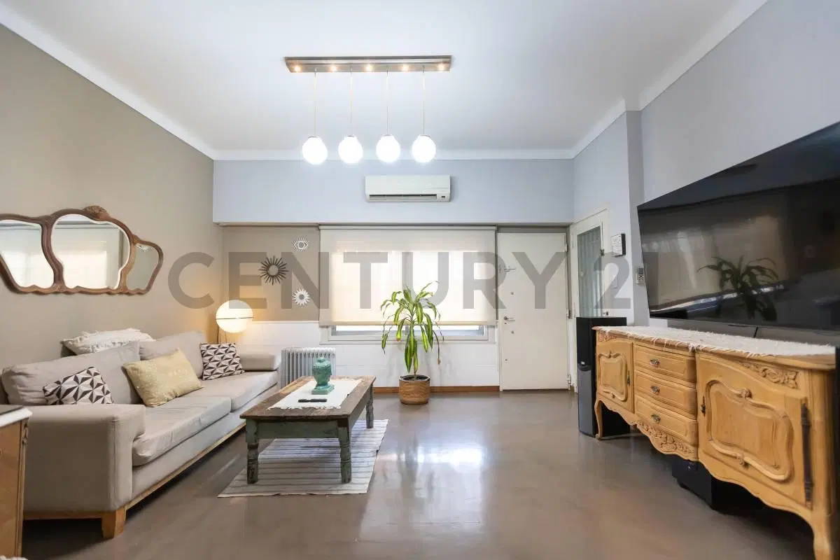 VENTA/PERMUTA PH TIPO CASA 3 AMB C/COCHERA CASEROS 5