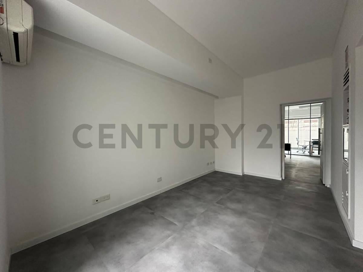 Foto de Venta Oficina Monserrat - Puerto Madero - Acepta Permuta o Financiación, imagen 3