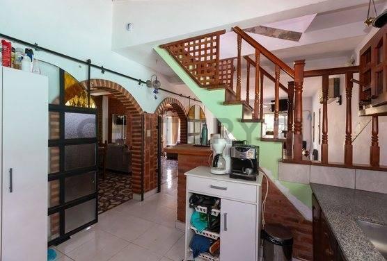 Foto de VENTA/PERMUTA CASA C/PILETA 4 AMB. LA REJA MORENO, imagen 5