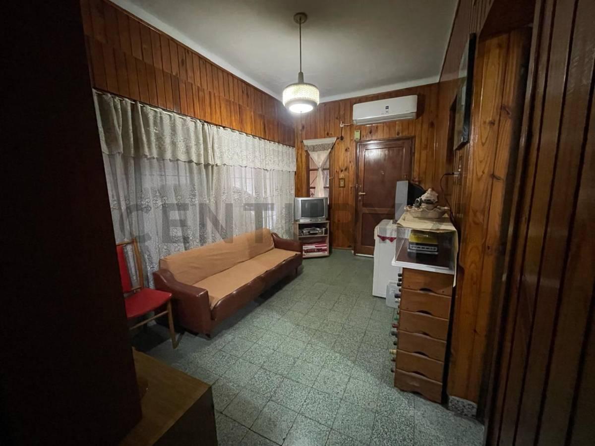 Foto de VENTA CASA 4 AMBIENTES JOSÉ C PAZ, imagen 1