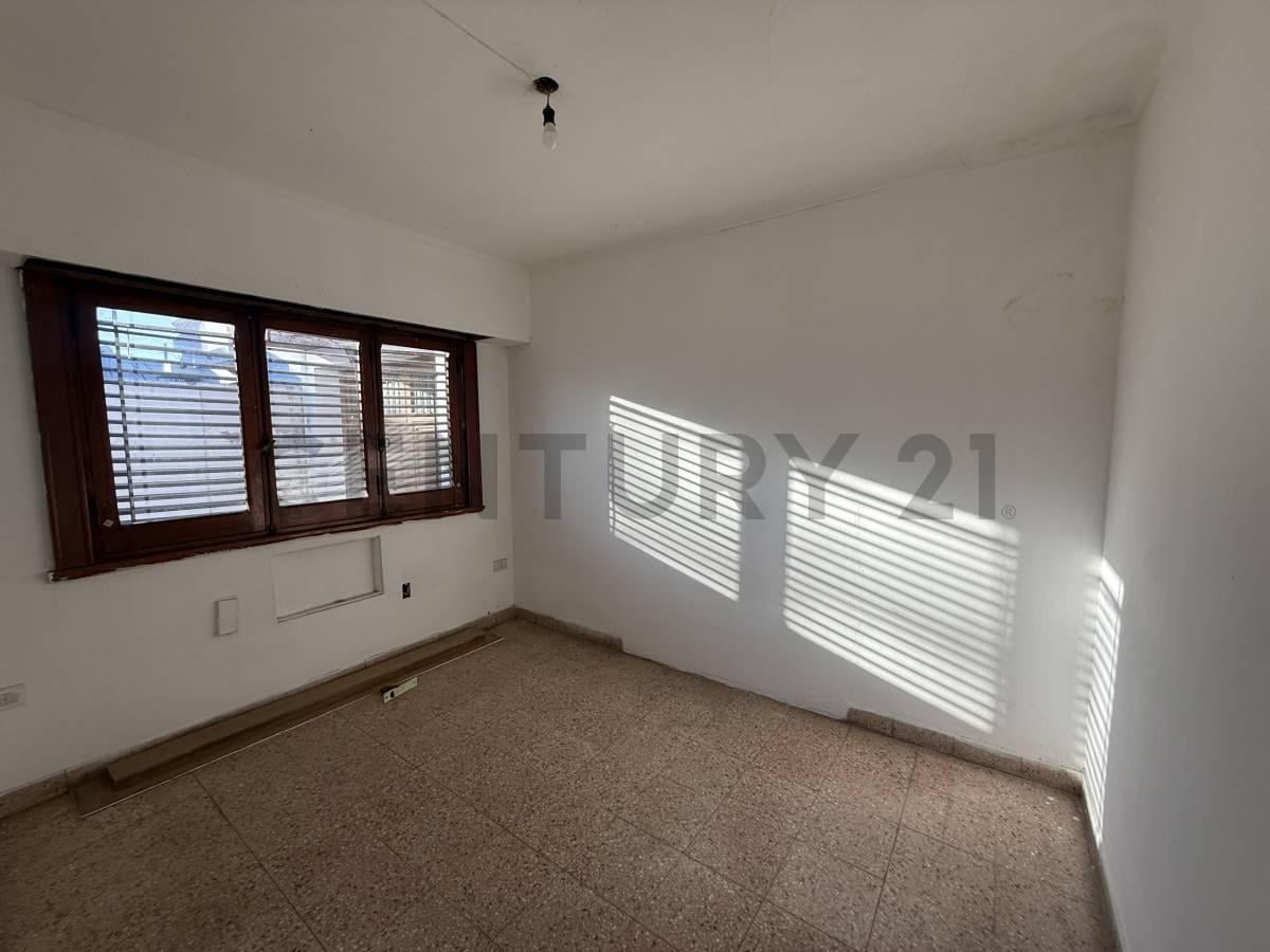 Foto de Casa en venta en Trenque Lauquen ~ Vignau 336, imagen 4