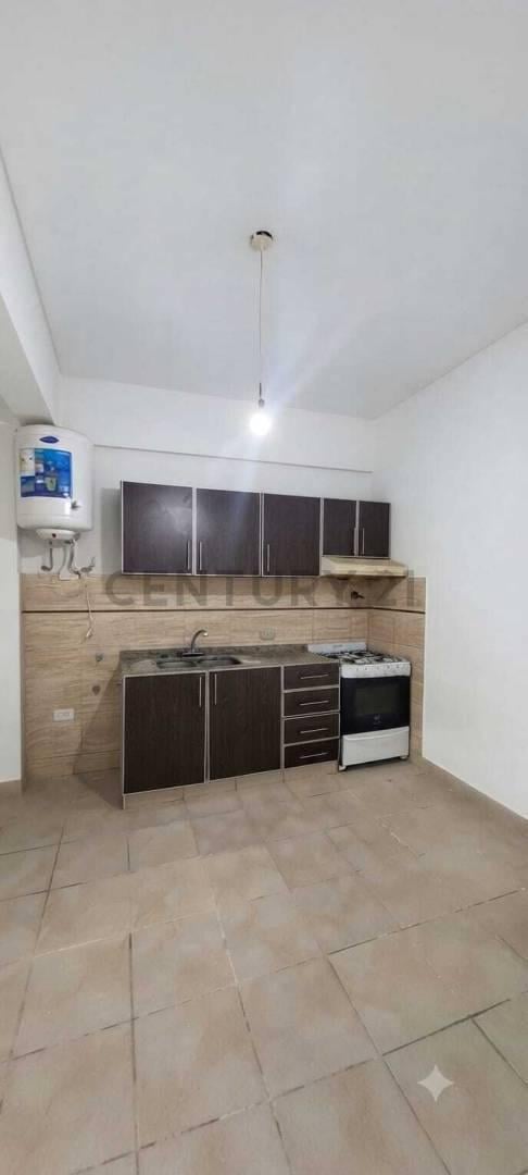 Foto de VENTA/PERMUTA DEPTO 2 AMB. PLANTA BAJA CASEROS, imagen 1