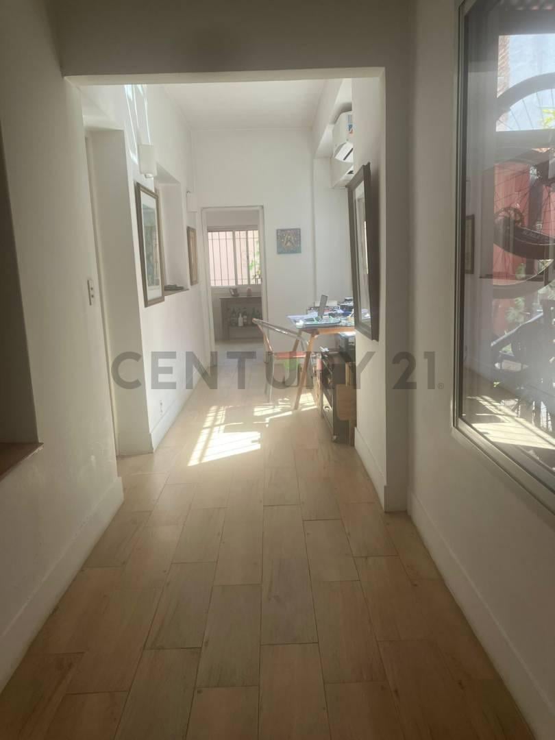 Foto de VENDE-PH al frente en Beccar, imagen 3