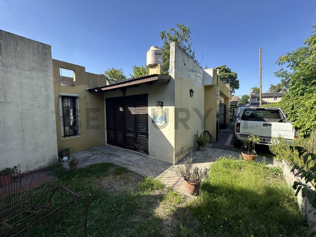 Foto de CASA 4 AMBIENTES + ESCRITORIO CON PILETA Y GRAN TERRAZA – BELLA VISTA, imagen 5