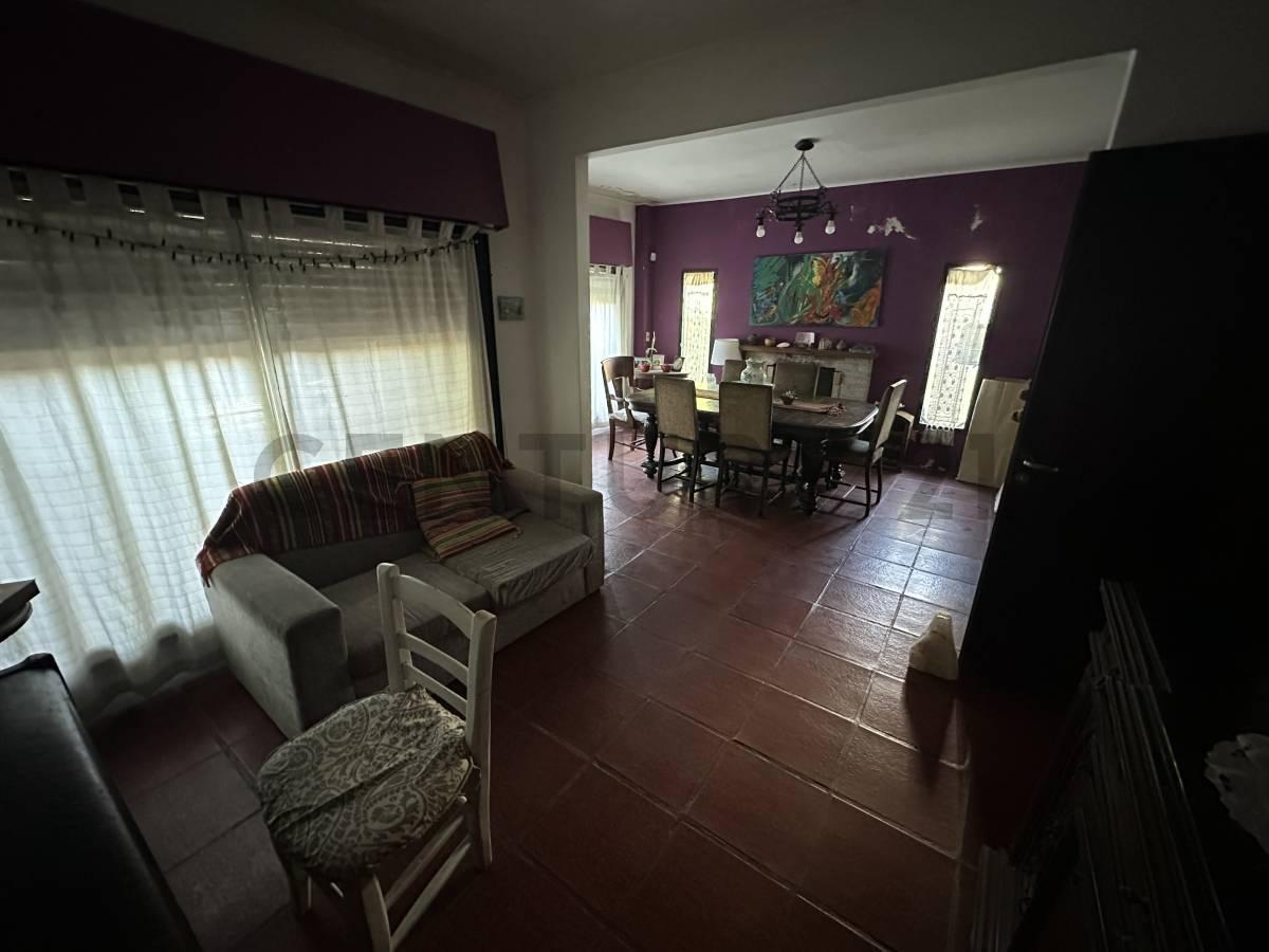 Foto de CASA 4 AMBIENTES + ESCRITORIO CON PILETA Y GRAN TERRAZA – BELLA VISTA, imagen 3