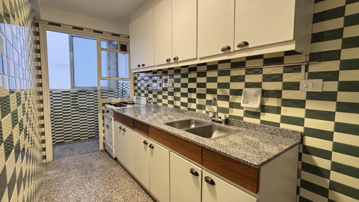 Foto de Departamento en Alquiler – Palermo Chico | 3 Ambientes con Balcón, imagen 4