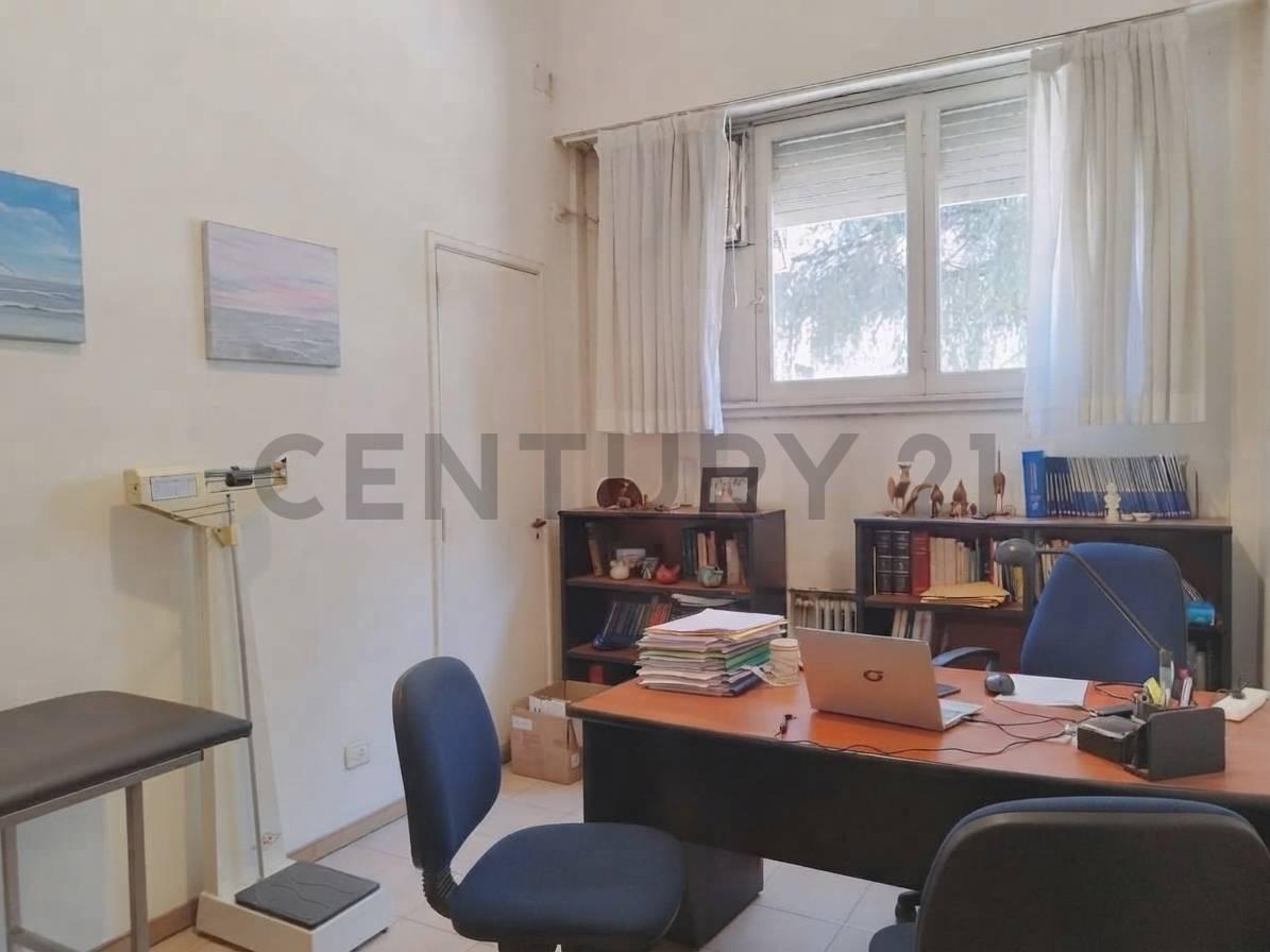 Foto de Venta Departamento tipo PH de 3 amb - en PB con patio en Retiro - Apto, imagen 5