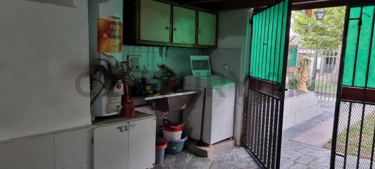 Foto de CASA 3 AMBIENTES EN VENTA EN REMEDIOS DE ESCALADA, imagen 4