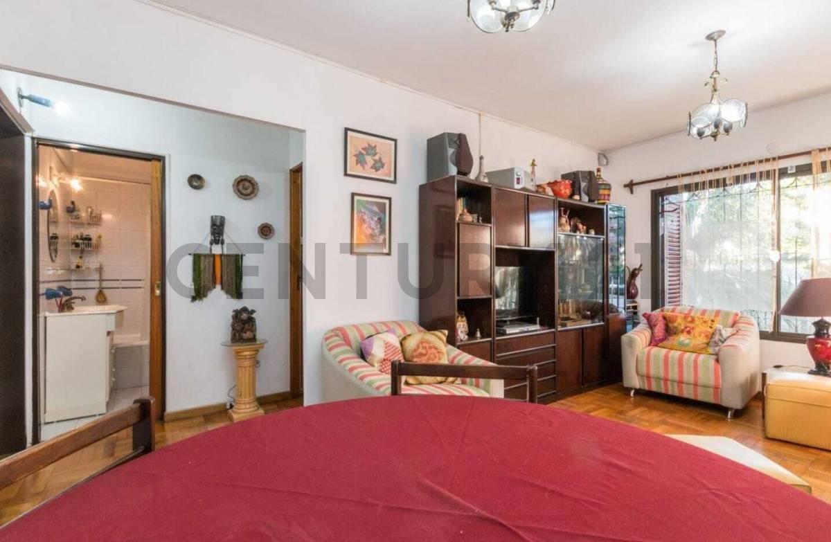 Foto de CASA 3 AMBIENTES EN VENTA EN REMEDIOS DE ESCALADA, imagen 2