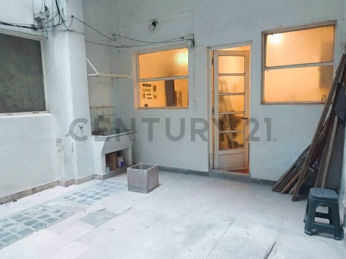 Foto de Venta Departamento tipo PH de 3 amb - en PB con patio en Retiro - Apto, imagen 3
