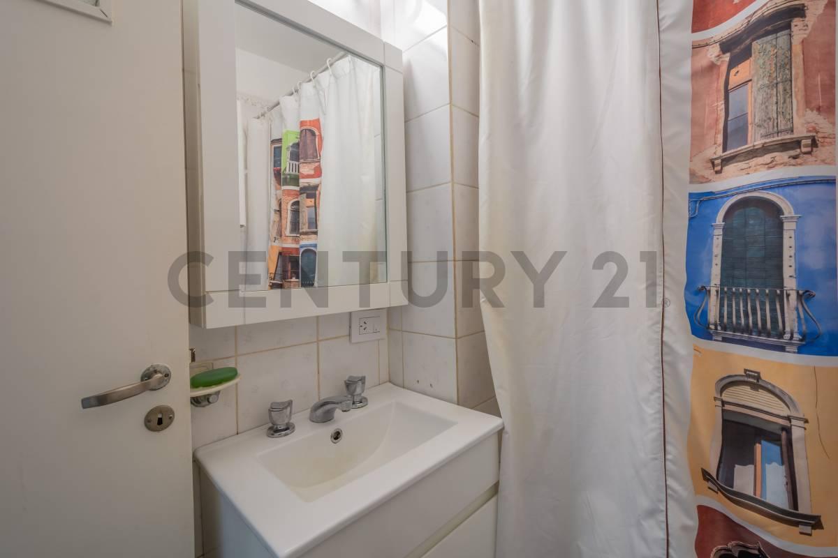 Foto de VENTA DEPARTAMENTO 3 AMBIENTES CON BALCÓN AL FRENTE – APTO CRÉDITO, imagen 4