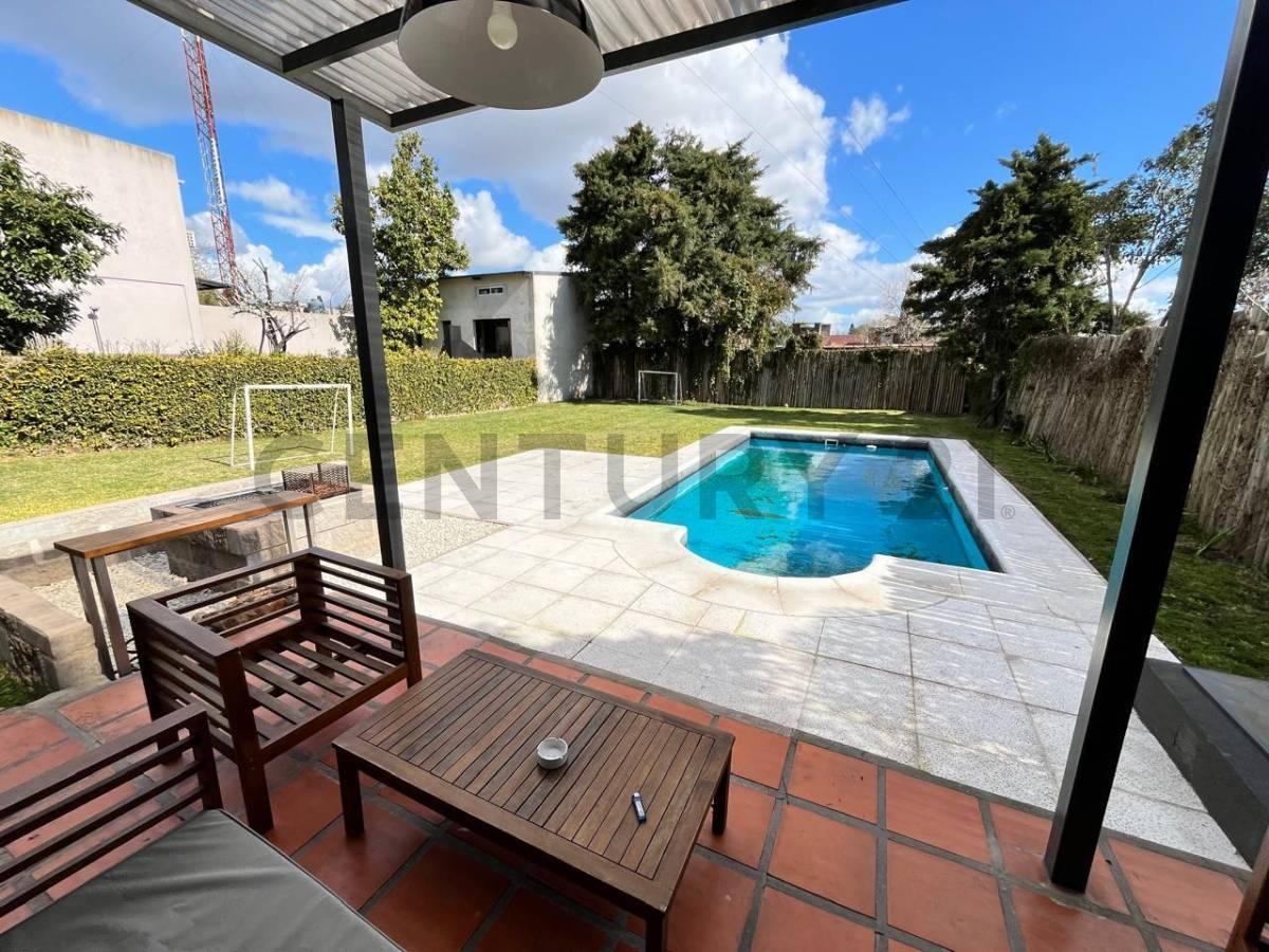 Foto de CASA 4 AMBIENTES EN VENTA EN MUÑIZ – APTA CRÉDITO – 197 M² CUBIERTOS, imagen 3