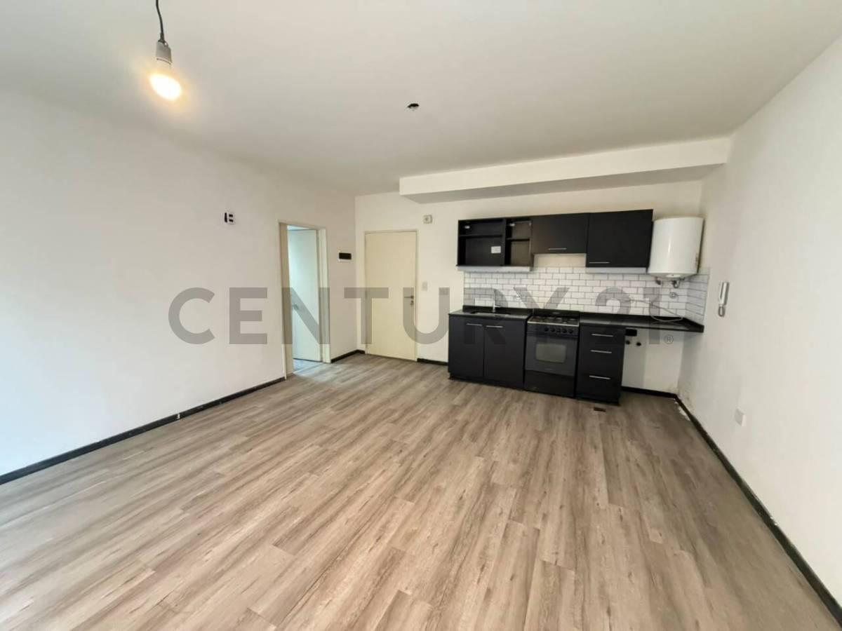 Foto de ALQUILER MONOAMBIENTE CON BALCÓN EN BARRACAS, imagen 2
