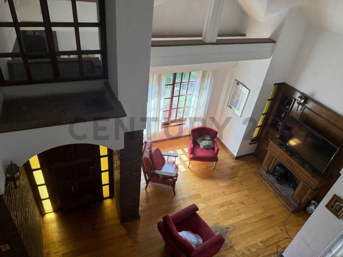Foto de VENTA CASA 6 AMBIENTES EN SAN MIGUEL – LOTE 720 m² – toma permuta, imagen 4
