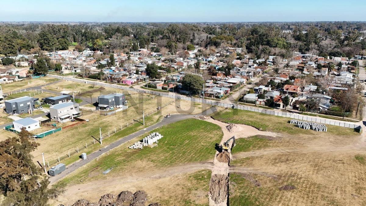 Foto de Venta terreno Barrio parque Las Casuarinas, Del Viso, Pilar, imagen 1