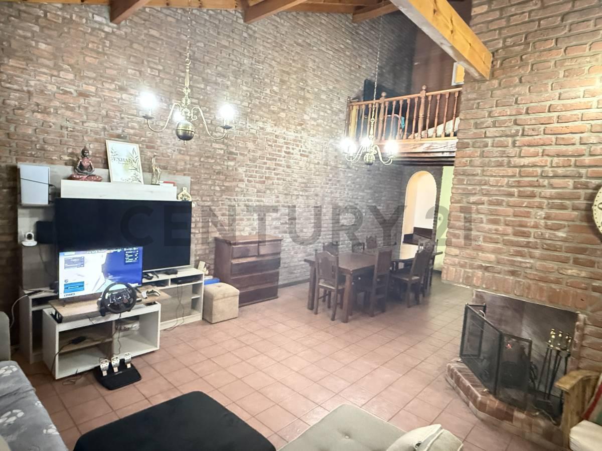 Foto de VENTA DE CASA 5 AMBIENTES - SAN MIGUEL - PERMUTA MENOR VALOR-APTO, imagen 3