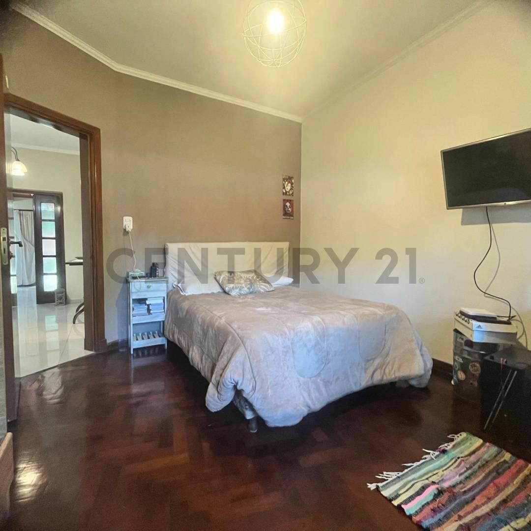 Foto de CASA 4 AMBIENTES EN VENTA EN JOSÉ C. PAZ | LOTE 800 m² | PILETA |, imagen 4