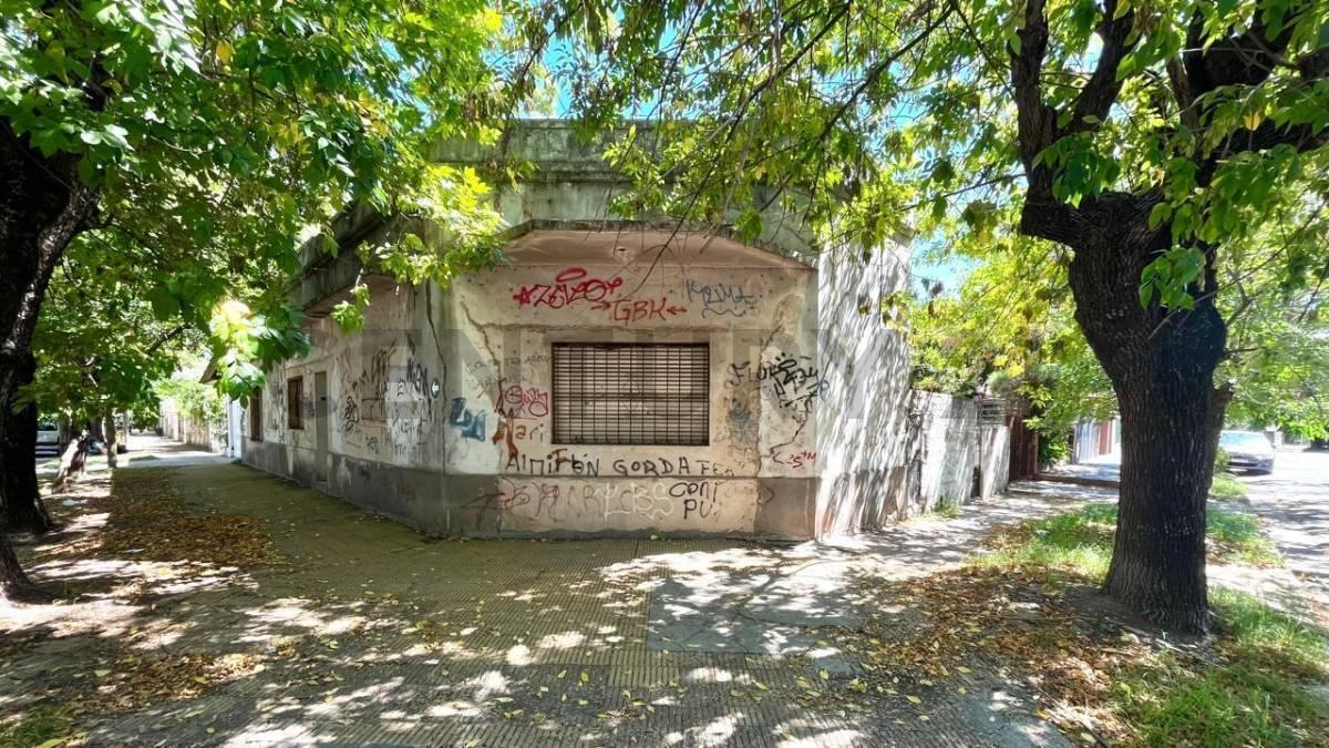Foto de VENTA CASA 4 AMB + DEPARTAMENTO A RECICLAR – EXCELENTE UBICACIÓN – MUÑIZ, imagen 2