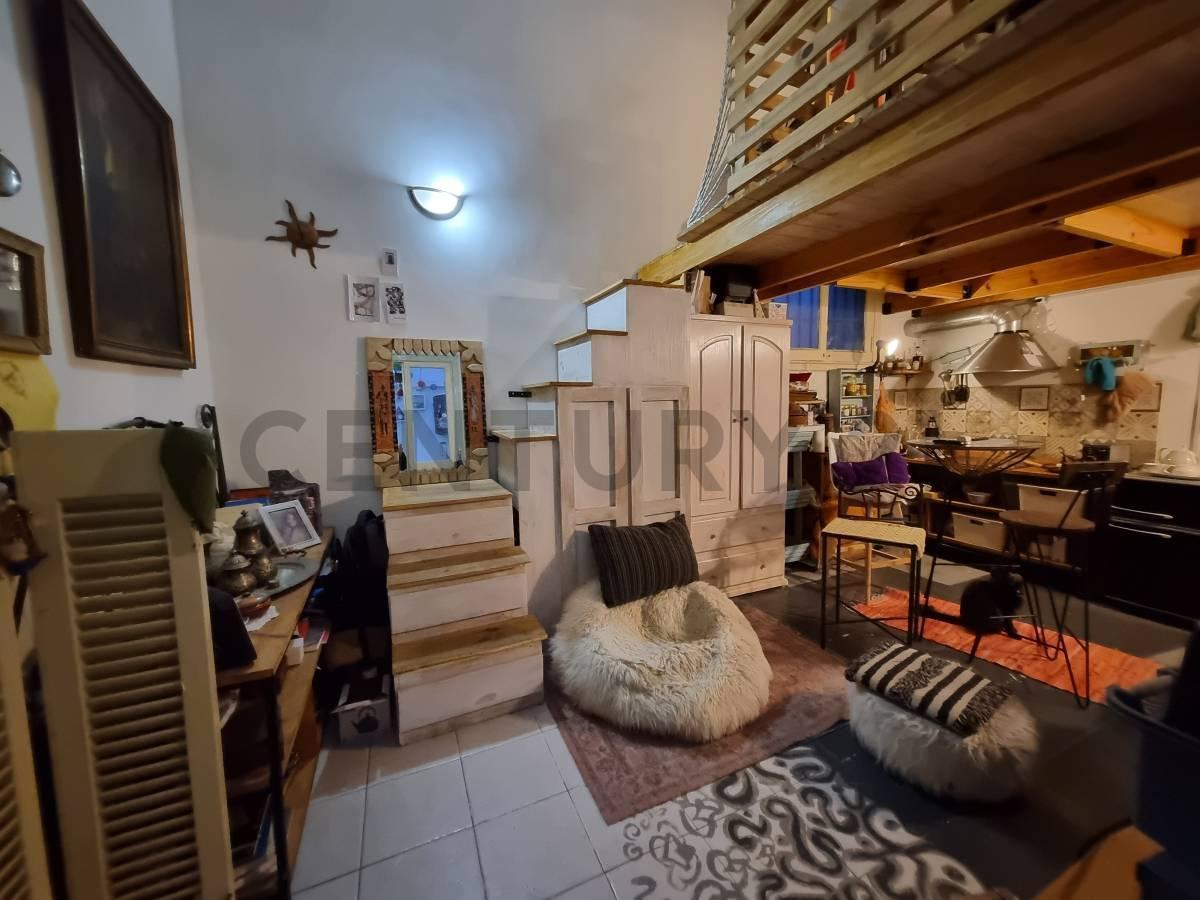 Foto de MONOAMBIENTE EN VENTA-SAN TELMO-CON ENTRE PISO Y PATIO CUBIERTO, imagen 4
