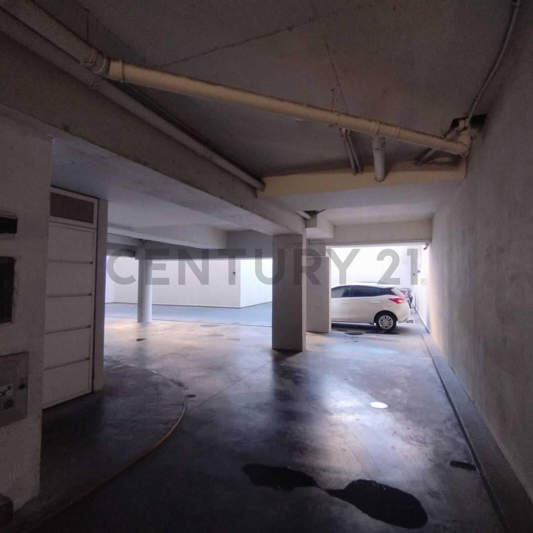 Foto de Venta Cochera Fija en Palermo Hollywood - Ideal Camionetas, imagen 5
