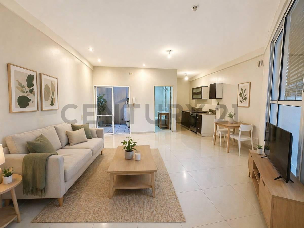 Foto de VENTA PH MONOAMBIENTE VILLA DEVOTO SIN EXPENSAS CON PATIO, imagen 1