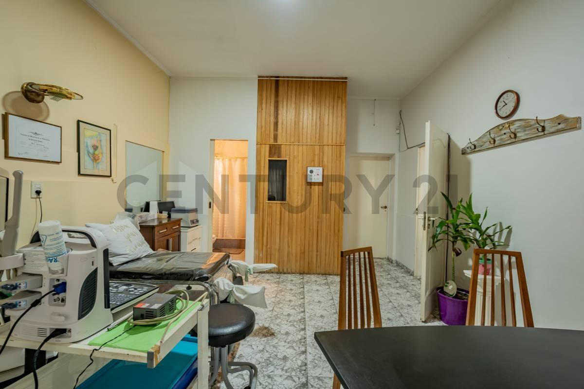 Foto de Centro médico en venta en Lomas de Zamora - 229 m² en dos plantas con, imagen 4