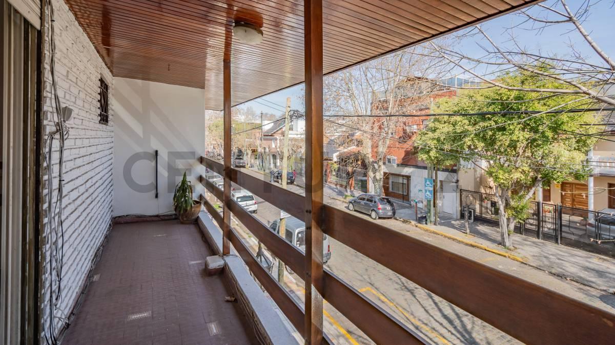 Foto de Casa en venta en Lomas de Zamora con pileta, quincho y jardín - Ideal, imagen 5