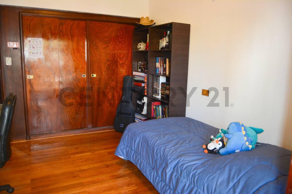 Foto de VENTA CASA CON LOTE PROPIO - PILETA y PARRILLA - PALERMO, imagen 4